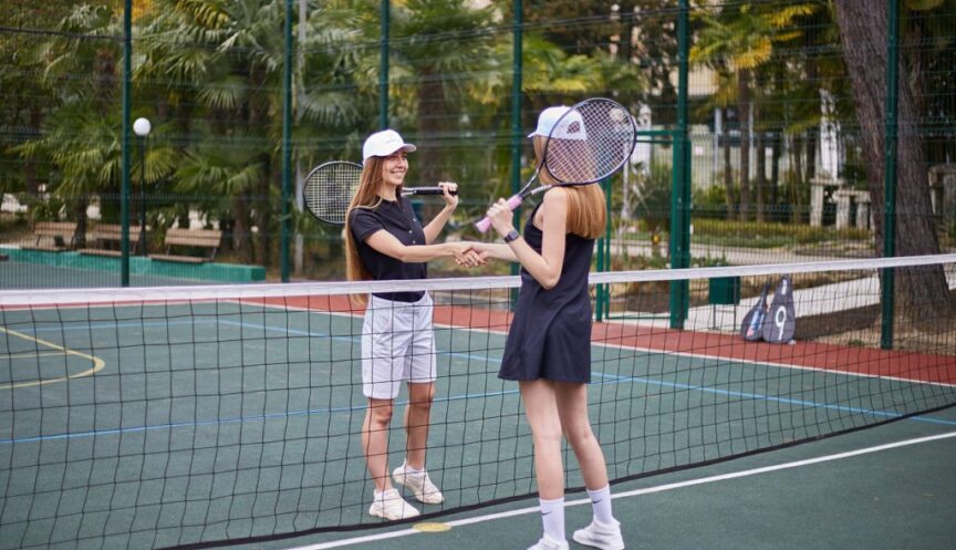 Теннисный корт